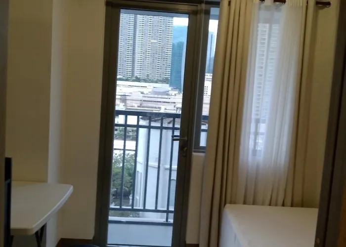 One Bedroom Unit In Fame Residences Manila