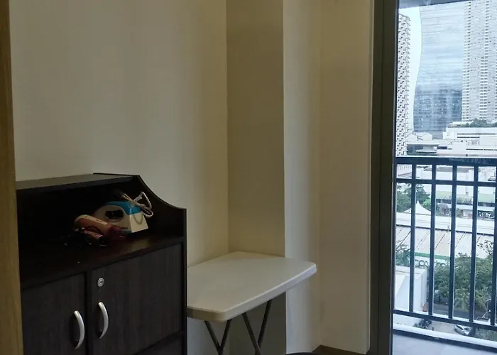 One Bedroom Unit In Fame Residences